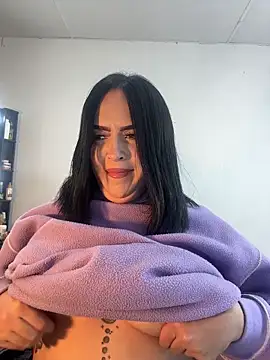 Snapshot of emily_acorn chatting on November 28, 2025, 3:42 am emily acorn online show from November 28, 2025, 3:42 am