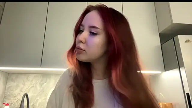 DaphineMckoy online show from December 5, 2025, 7:06 am