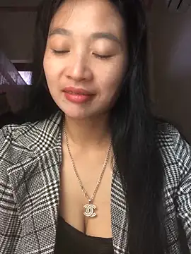 Snapshot of Lponeo029 chatting on December 1, 2025, 12:26 am Lponeo029 online show from December 1, 2025, 12:26 am