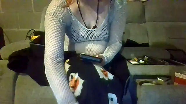 Snapshot of findom_mistressvampcandy chatting on December 3, 2025, 6:39 pm findom mistressvampcandy online show from December 3, 2025, 6:39 pm