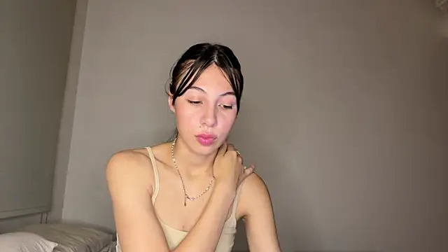 heyitsmia online show from November 29, 2025, 12:57 am