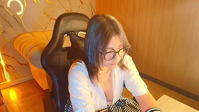 lexiemarie tf online show from December 3, 2025, 12:36 pm