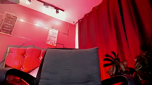 IAN LEIN online show from December 2, 2025, 3:12 am