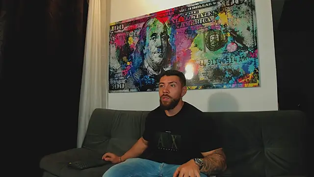 Snapshot of owen_seth1 chatting on December 13, 2025, 11:32 pm owen seth1 online show from December 13, 2025, 11:32 pm