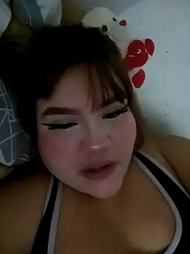 mia jason online show from December 2, 2025, 11:23 pm