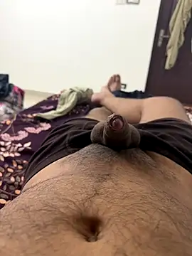 cumm boyyy online show from November 24, 2025, 6:40 pm