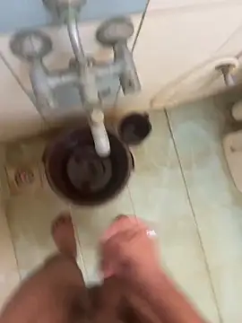 cumm boyyy online show from November 27, 2025, 5:09 am