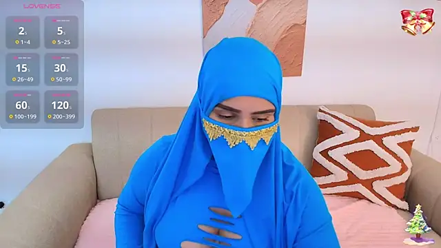 Mayraa arabelle online show from December 3, 2025, 3:54 pm