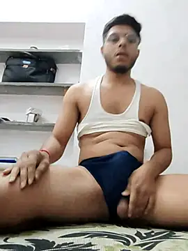 boyzxxxz online show from November 23, 2025, 7:02 pm