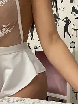 marmaladeX online show from November 24, 2025, 10:31 pm