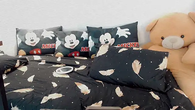 naugtysweetmargo69 online show from December 5, 2024, 4:42 am