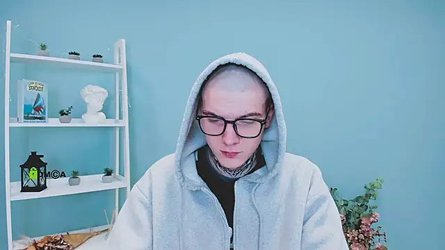 drew soft  online show from November 24, 2025, 2:39 pm