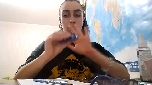 Snapshot of LexusLady chatting on November 25, 2025, 6:41 pm LexusLady online show from November 25, 2025, 6:41 pm