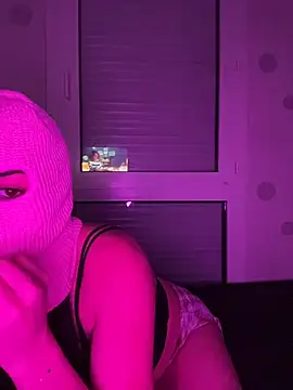 Snapshot of linaatchikita chatting on December 14, 2025, 10:25 pm linaatchikita online show from December 14, 2025, 10:25 pm