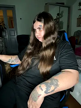 MariasV online show from December 4, 2025, 4:16 pm