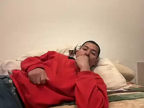 esleider12 online show from December 1, 2025, 10:53 am