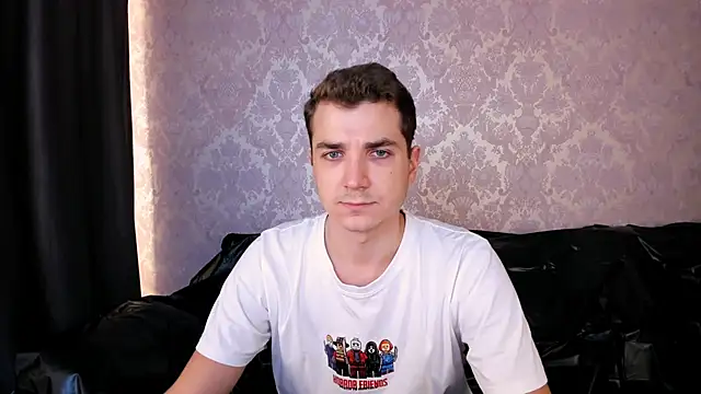 ThomasSmity online show from December 4, 2025, 7:22 pm