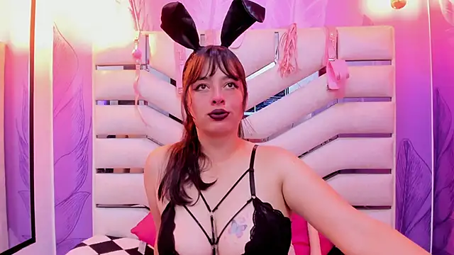 Alien High420 online show from December 2, 2025, 6:03 pm