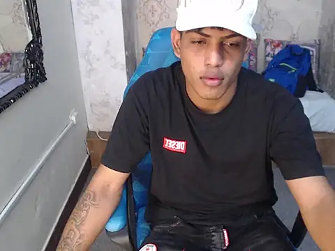 Luka Moretti online show from December 5, 2025, 11:30 am