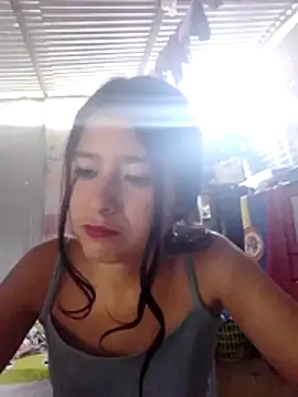 SabrinitaHot09 online show from December 3, 2025, 2:26 pm