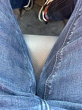 Snapshot of ratemydickbabe chatting on December 18, 2025, 9:26 am ratemydickbabe online show from December 18, 2025, 9:26 am