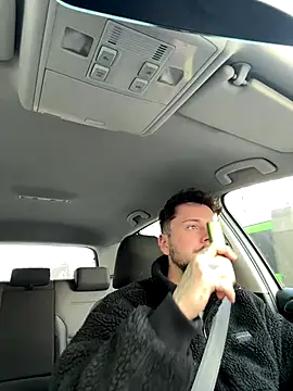 alexander your king online show from December 4, 2025, 8:01 am