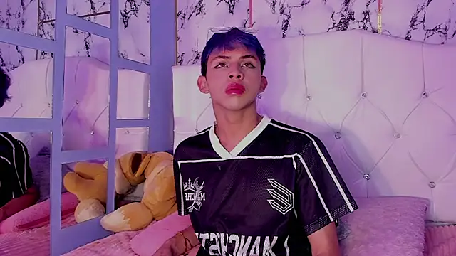 Snapshot of Prince_Apolo chatting on December 4, 2025, 7:55 pm Prince Apolo online show from December 4, 2025, 7:55 pm