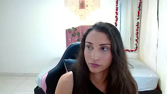 Snapshot of scarlet160920 chatting on December 1, 2025, 7:30 pm scarlet160920 online show from December 1, 2025, 7:30 pm