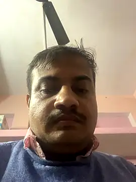 Snapshot of Saxymood1111 chatting on November 28, 2025, 5:43 am Saxymood1111 online show from November 28, 2025, 5:43 am