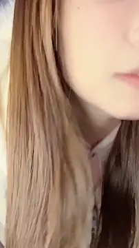 jiajia z online show from November 30, 2025, 2:21 pm