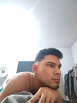 eloculto98 online show from December 4, 2025, 3:43 pm