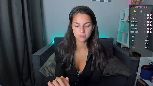 Snapshot of Gabriella_there chatting on December 3, 2025, 10:46 am Gabriella there online show from December 3, 2025, 10:46 am