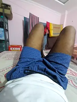 Yth24 online show from November 28, 2025, 3:31 am