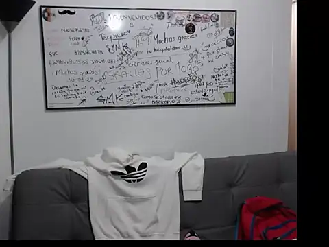 katy charlot online show from November 28, 2025, 3:31 am