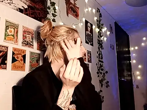 AmyGrok online show from December 3, 2025, 11:41 am