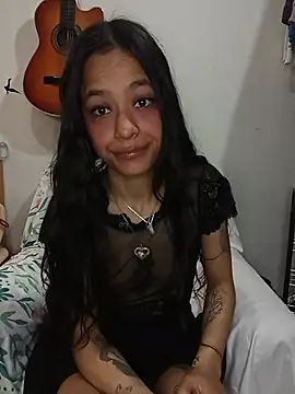 Snapshot of Emma_Everett chatting on December 2, 2025, 12:32 pm Emma Everett online show from December 2, 2025, 12:32 pm