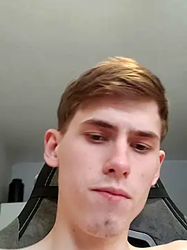 Snapshot of FreeRich chatting on November 30, 2025, 4:27 am FreeRich online show from November 30, 2025, 4:27 am