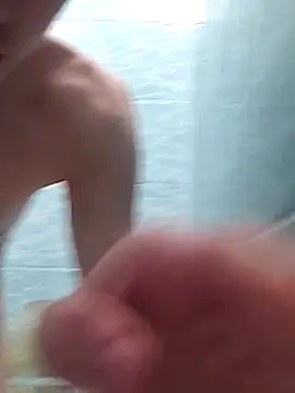 Snapshot of FreeRich chatting on December 5, 2025, 5:05 am FreeRich online show from December 5, 2025, 5:05 am