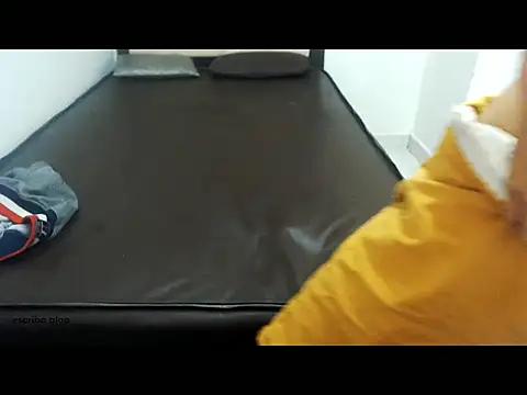 albeirothh online show from December 4, 2025, 2:15 pm