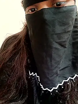 Snapshot of Rukmadi_hot chatting on December 16, 2025, 3:11 am Rukmadi hot online show from December 16, 2025, 3:11 am