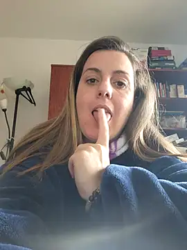 Snapshot of Sareyxon chatting on November 29, 2025, 12:41 pm Sareyxon online show from November 29, 2025, 12:41 pm