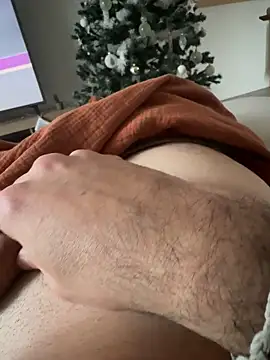 Tomlo-76700 online show from November 29, 2025, 2:31 pm