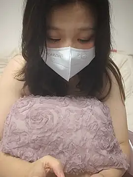 Snapshot of miniiceyya chatting on December 1, 2025, 5:45 am miniiceyya online show from December 1, 2025, 5:45 am