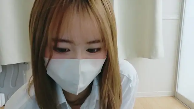 Snapshot of HICHAN99 chatting on December 16, 2025, 6:35 pm HICHAN99 online show from December 16, 2025, 6:35 pm