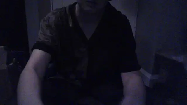 Snapshot of Amy01112 chatting on December 14, 2025, 11:31 pm Amy01112 online show from December 14, 2025, 11:31 pm