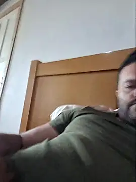 comeseucuzinh online show from December 3, 2025, 3:32 pm