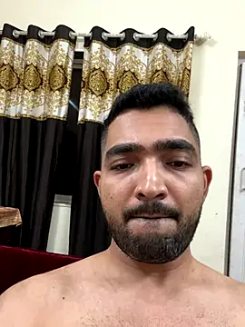 avneet69 online show from November 30, 2025, 8:35 pm