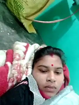 Snapshot of Big_hot44 chatting on December 15, 2025, 5:01 am Big hot44 online show from December 15, 2025, 5:01 am