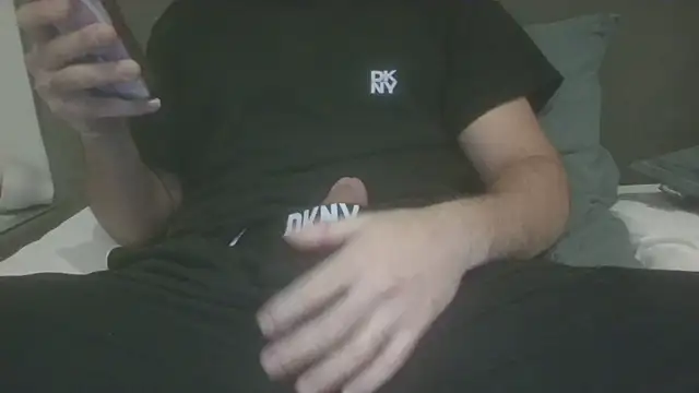 Snapshot of userre08 chatting on December 15, 2025, 3:16 pm userre08 online show from December 15, 2025, 3:16 pm