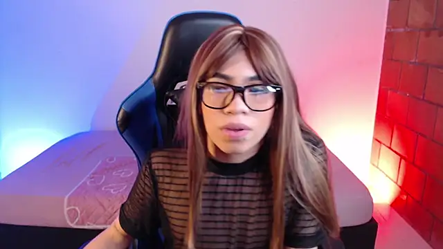 Baby-Angel777 online show from December 2, 2025, 8:48 pm